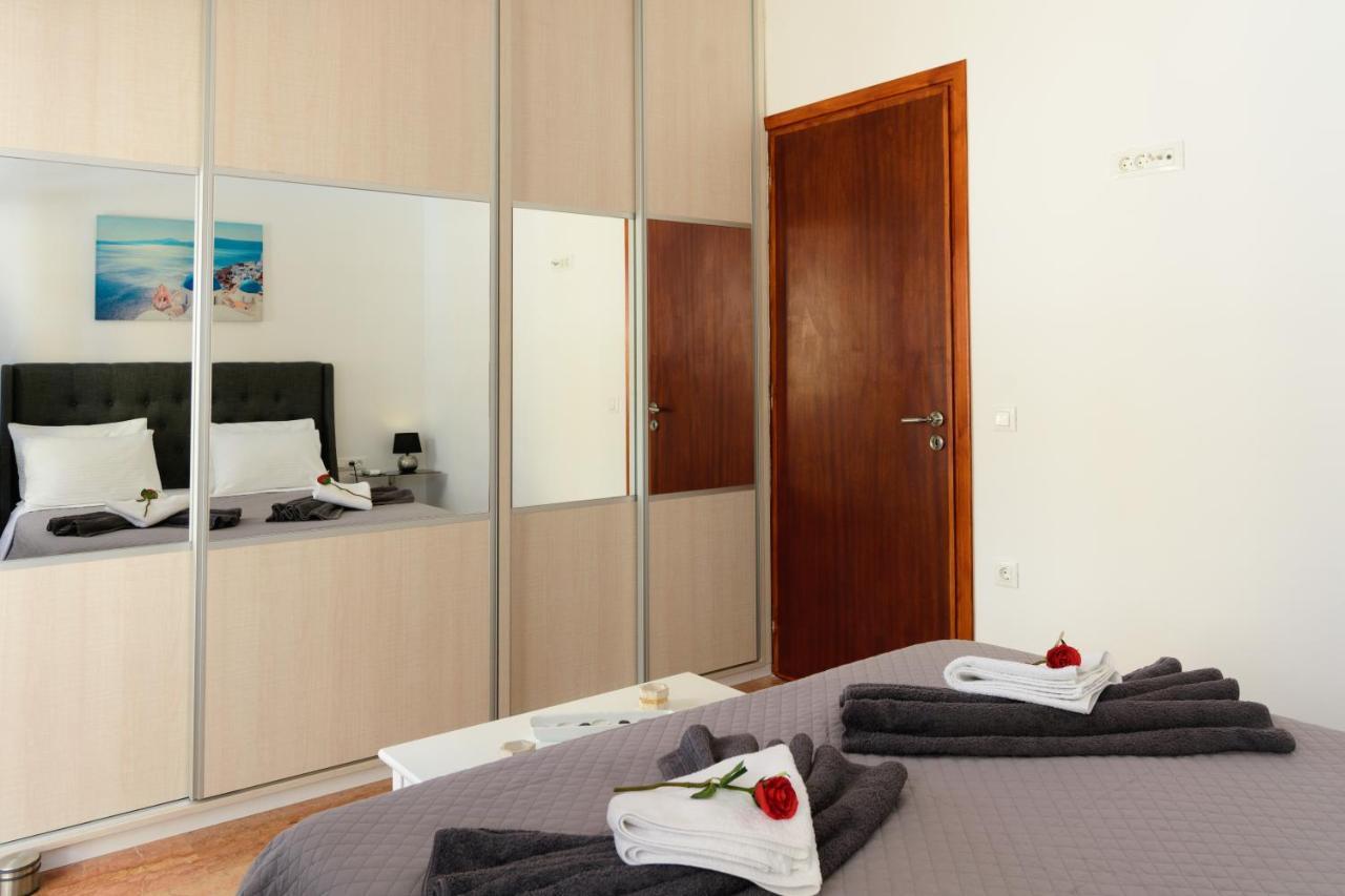 Luxury Lake View Center House Agios Nikolaos  Exterior photo
